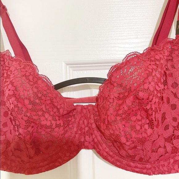 💖Victoria Secret Body by Victoria Unlined Demi - Picture 3 of 4